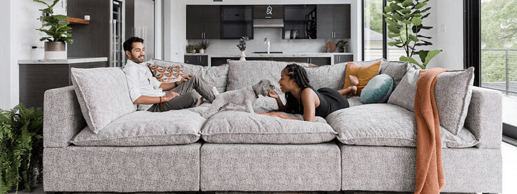 Corner Sofas vs. Traditional Sofas: Which One Suits Your Home Best?